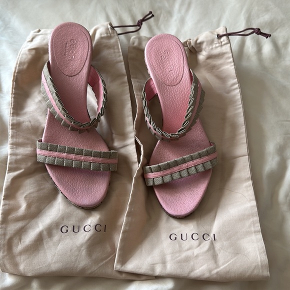 Pink Gucci Sandal - Picture 1 of 6